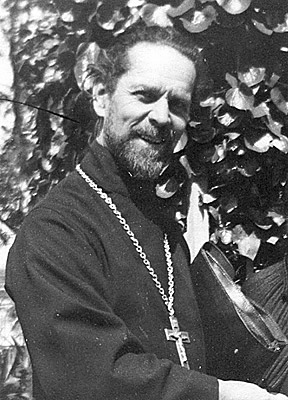 Священник Александр Ельчанинов (1934)